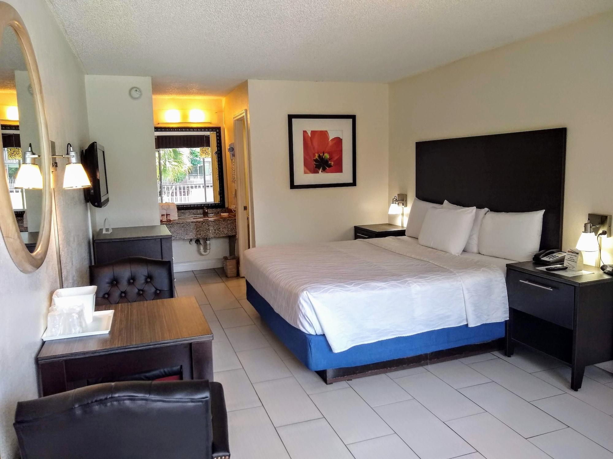 Red Carpet Inn Airport Fort Lauderdale Exterior photo